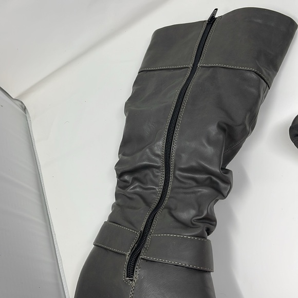 Aldo Borquez  Waterproof Boot w hidden wedge US 9 - Picture 7 of 10